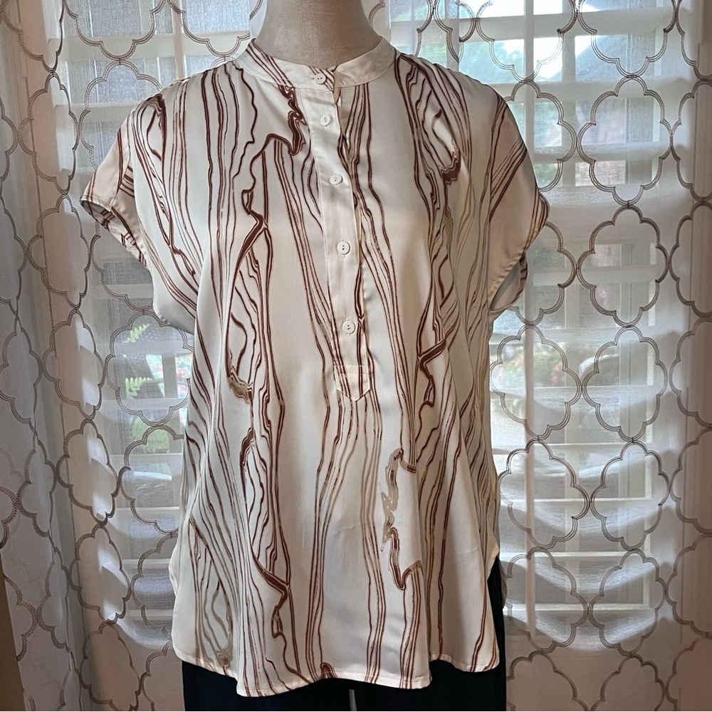 Worthington Women's Blouse Shades Brown On White Background Cap Sleeves Med NWOT